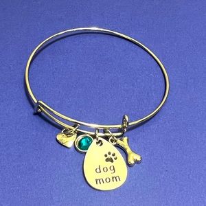 Dog Mom bracelet